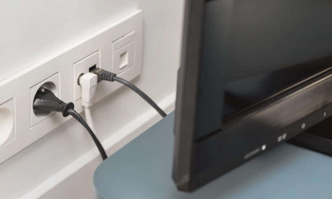 Nieuwsbericht: De Niko RJ45-coaxaansluiting: nu Ziggo geschikt!