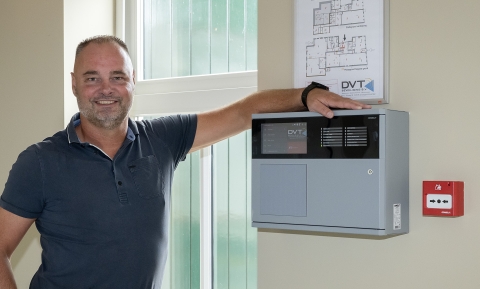 Referentieproject: DVT Beveiliging, Huizinga Techniek en Oosterberg werken samen aan L’Hopster Dorpsbrouwerij in Loppersum