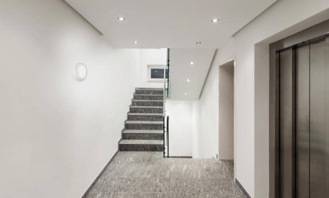 Nieuwsbericht: Decoled: vluchtrouteverlichting in een stijlvol armatuur
